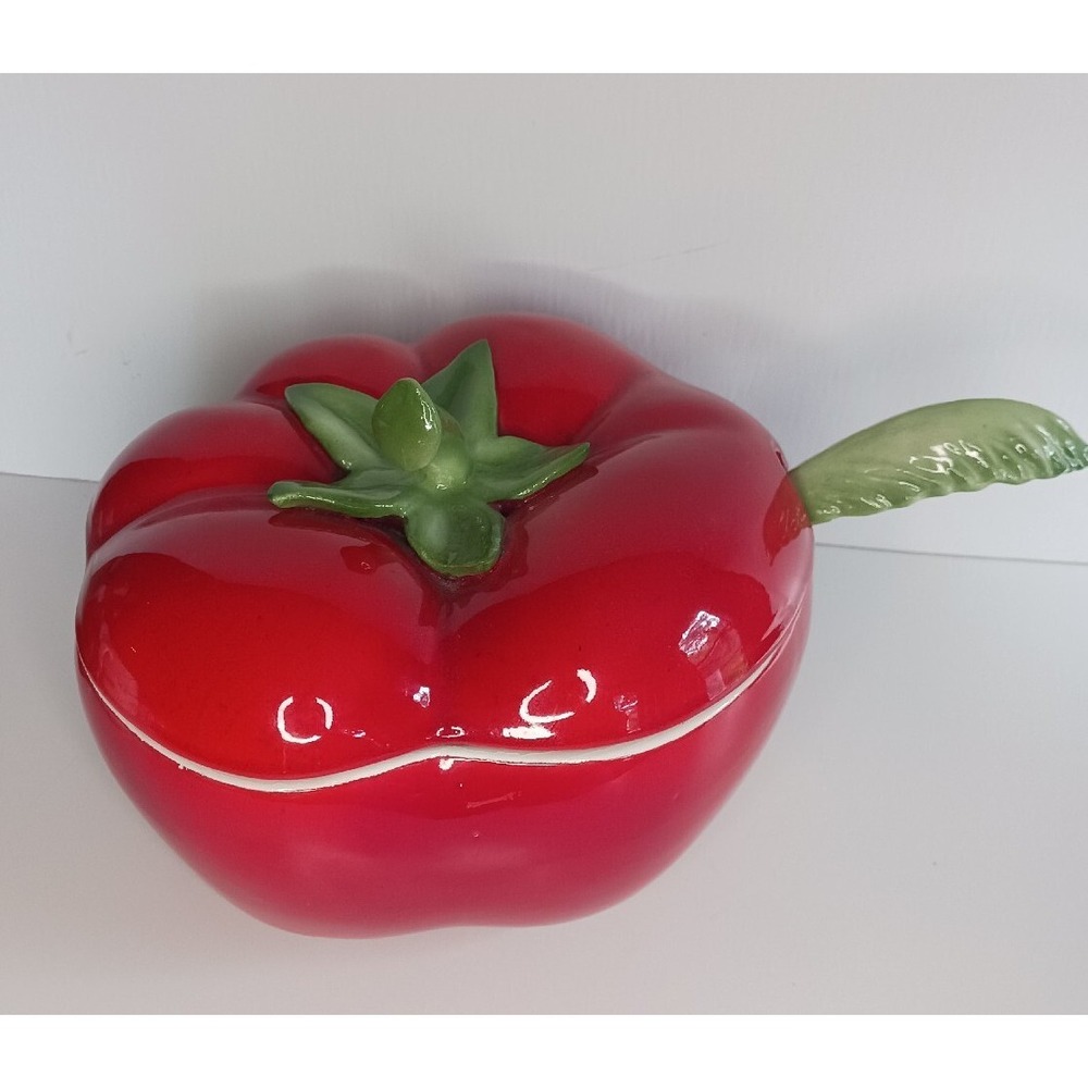 8.5" LIDDED TOMATO SERVING DISH WITH VEGETABLE LADLE